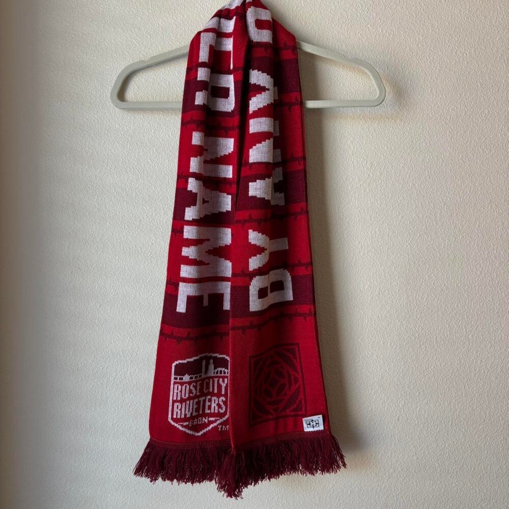 Portland Thorns Rose City Riveters Scarf Soccer Sports PDX